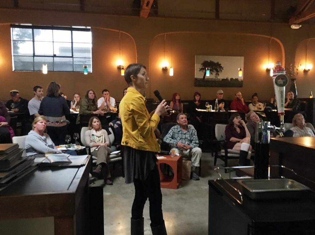 We gave a talk about our dynamic bay, focusing on eelgrass, sediment, and climate change, at Luis Wine Bar during Science After Dark. 