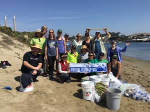 Our volunteer crew for Coastal Cleanup Day 2017 included community members, staff from partner organizations, and local college students.