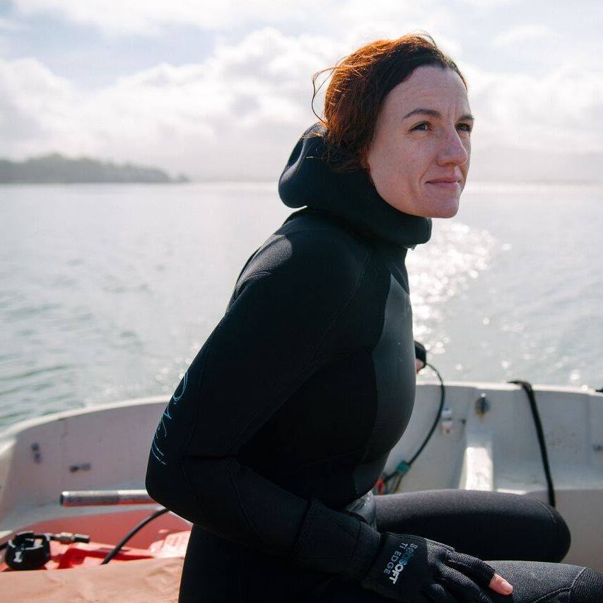 Graduate student Erin Aiello's studies focus is on eelgrass in Morro Bay.